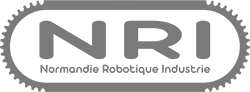 logo robot nri optiplus nettoyage panneaux solaires grandes surfaces ombrieres de parking ferme solaire batiment hangar agricole centrela photovoltaique lot et garonne 47 gironde 33 dordogne 24 landes 40 gers 32 tarn et garonne 82 lot 46